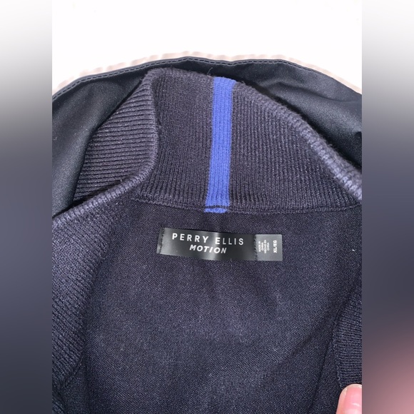 Perry Ellis quarter Zip sweater New size XL - Picture 4 of 6